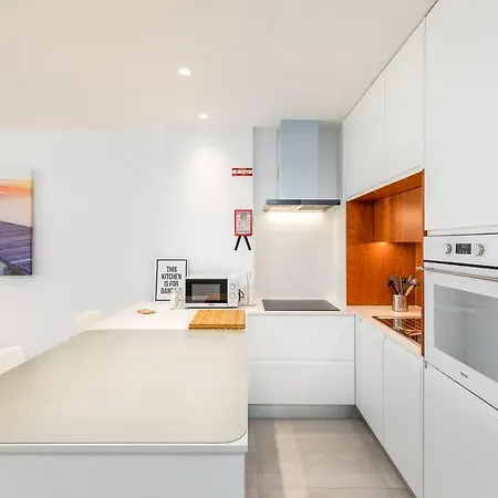 Apartment 109 Reasons To Visit *