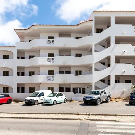 Apartamento 109 Reasons To Visit *